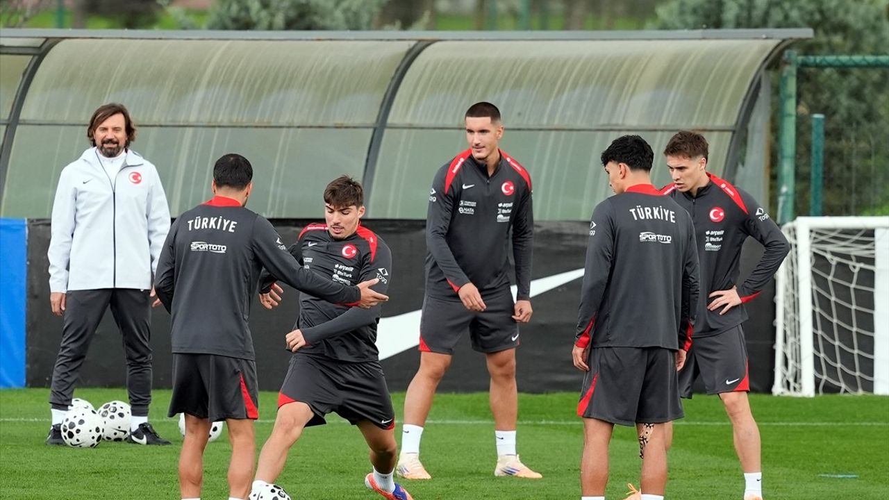 A Milli Futbol Takımı, Gürcistan Maçı İçin Kocaeli'de Hazırlıklarını Tamamladı