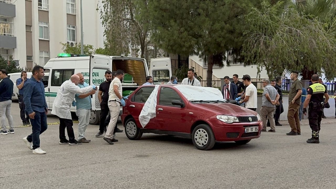 Adana Çukurova'da otomobilde ölü bulunan kişi: 3 kişi gözaltına alındı