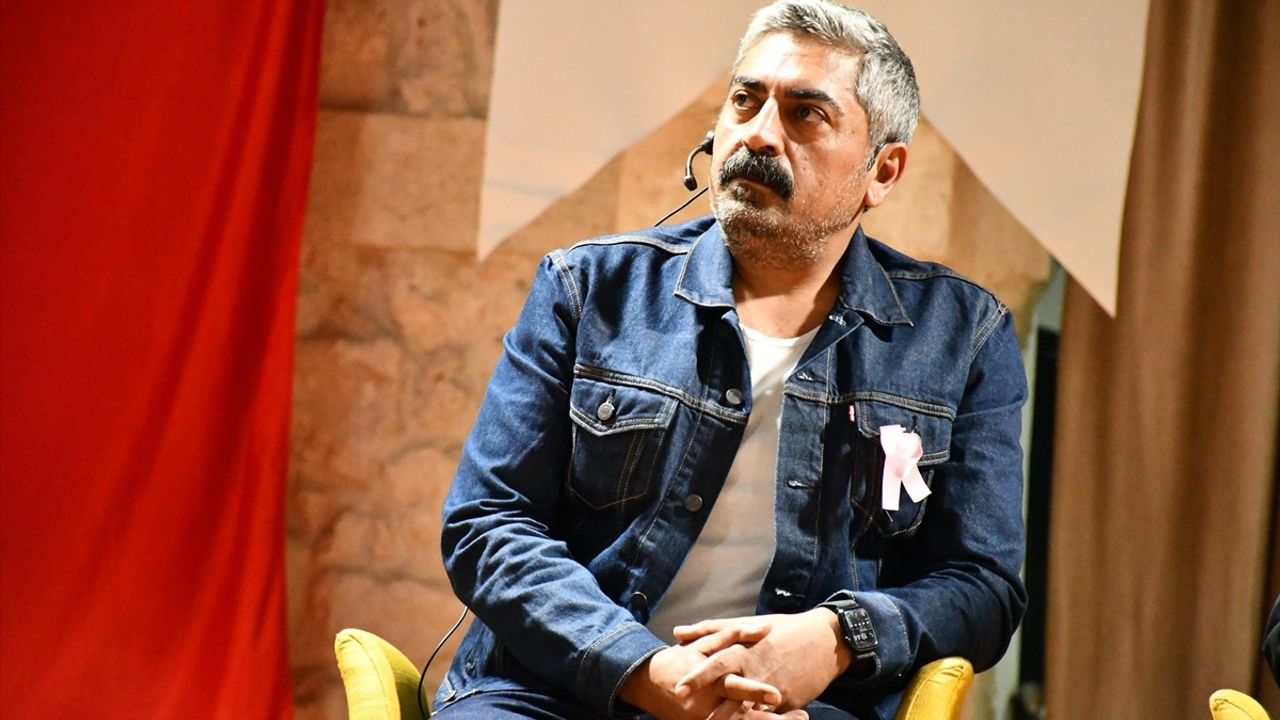 Adana'da 'Hayat Güzel' Sergisi: Meme Kanseri Farkındalığı ve Erken Teşhisin Önemi