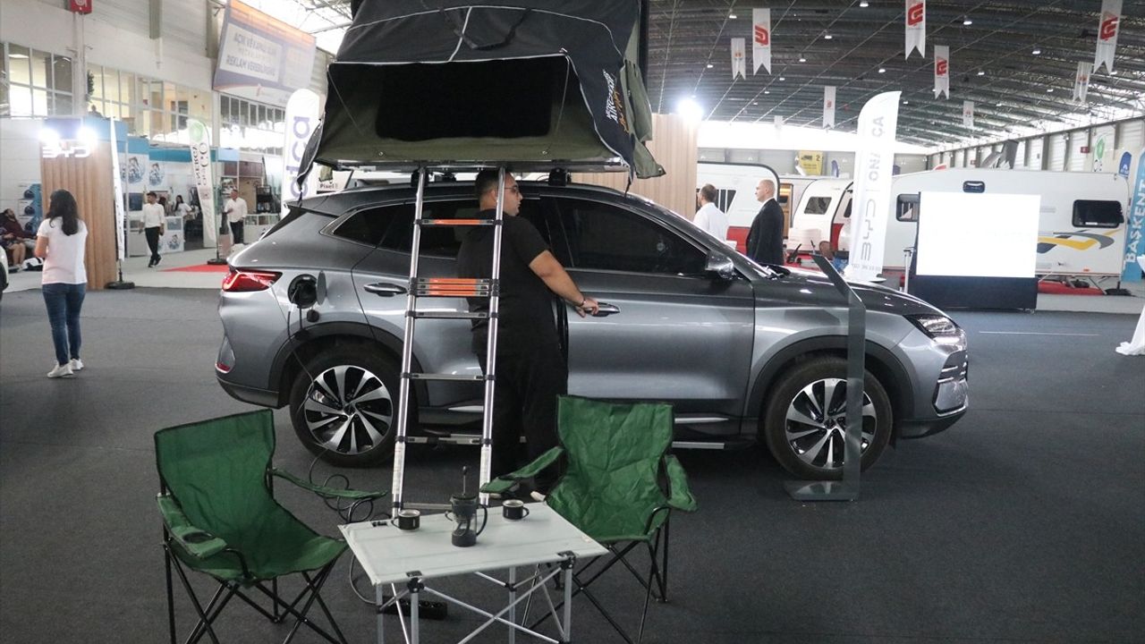 Adana'da Hobbyport Akdeniz 2. Kamp, Karavan ve Tiny House Fuarı açıldı