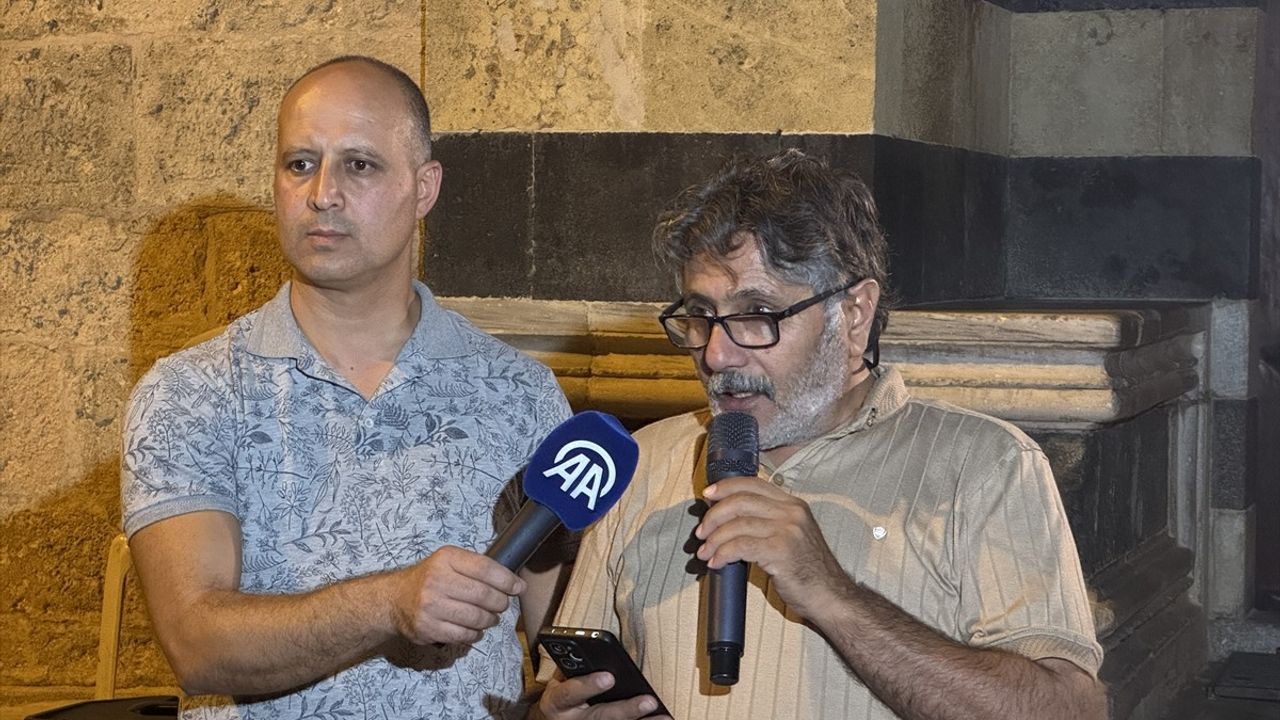 Adana'da Küresel Sumud Filosu'na Yönelik Saldırı Protesto Edildi