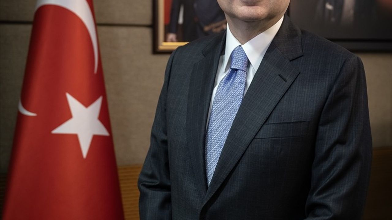 Adil Karaismailoğlu: Vakıflar ve turizme ilişkin kanun teklifi hizmeti ve korumayı güçlendiriyor