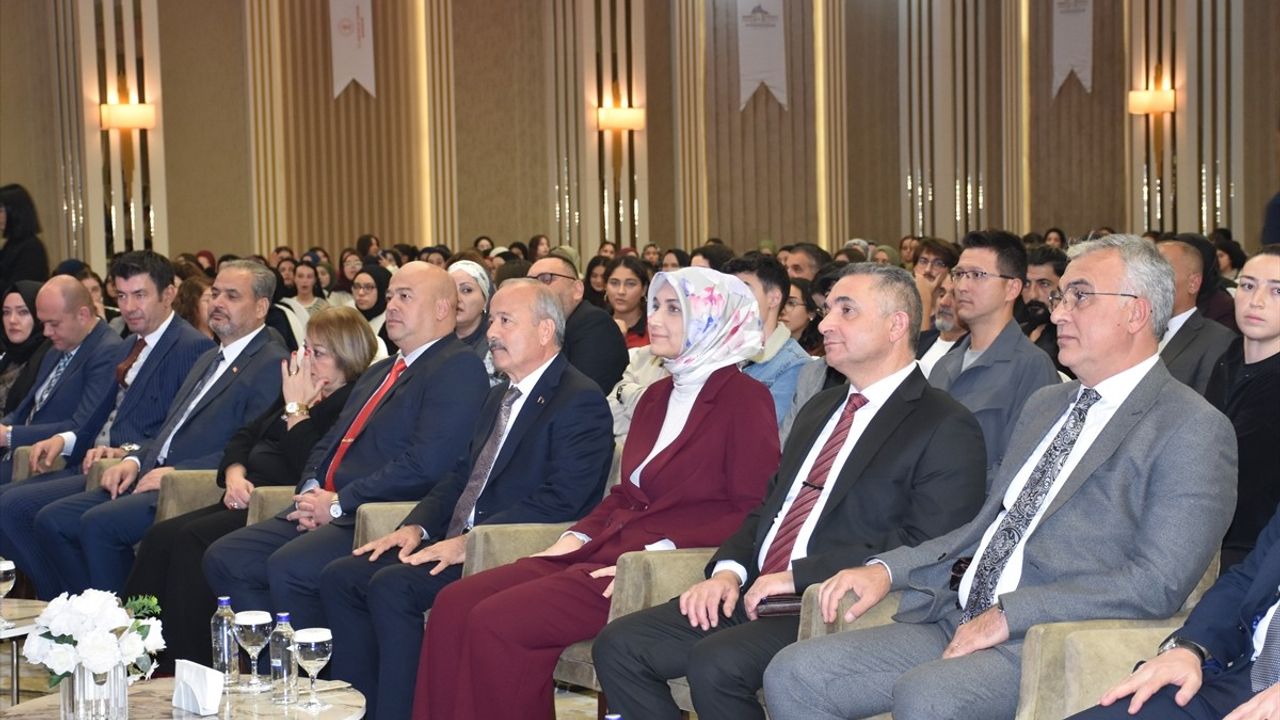 Afyonkarahisar'da "Büyük Taarruz 4. Uluslararası Kısa Film Festivali" başladı