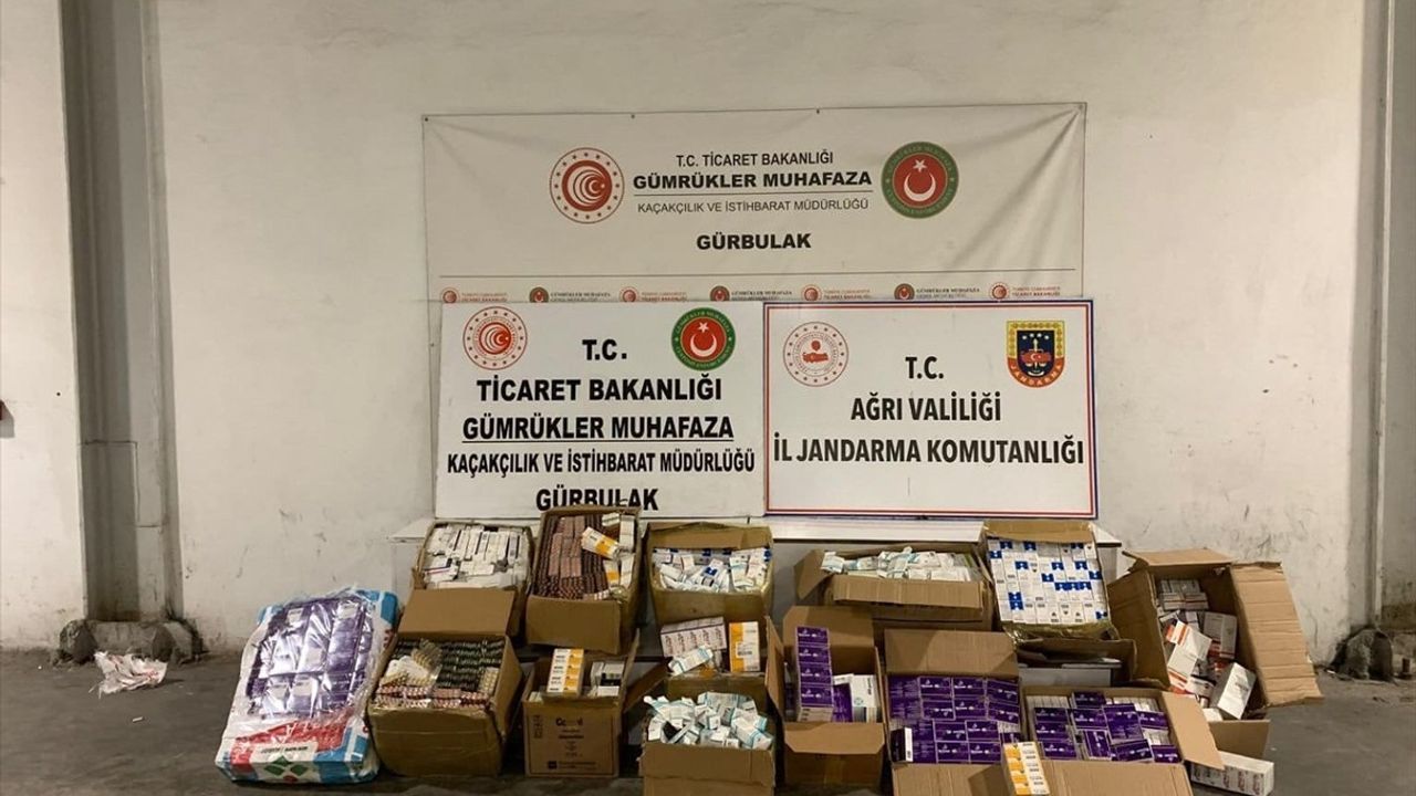Ağrı'nın Gürbulak Gümrük Kapısı'nda gümrük kaçağı ilaç ve tıbbi malzeme ele geçirildi