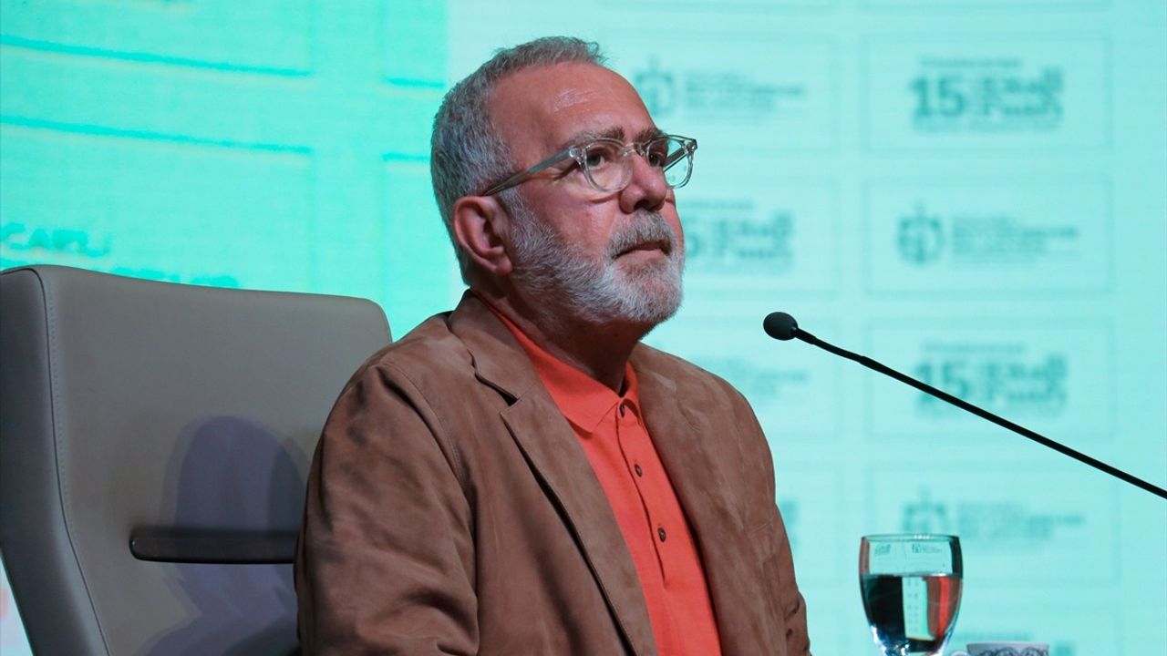 AK Parti Grup Başkanvekili Bahadır Yenişehirlioğlu Kocaeli Kitap Fuarı'nda Söyleşide Konuştu