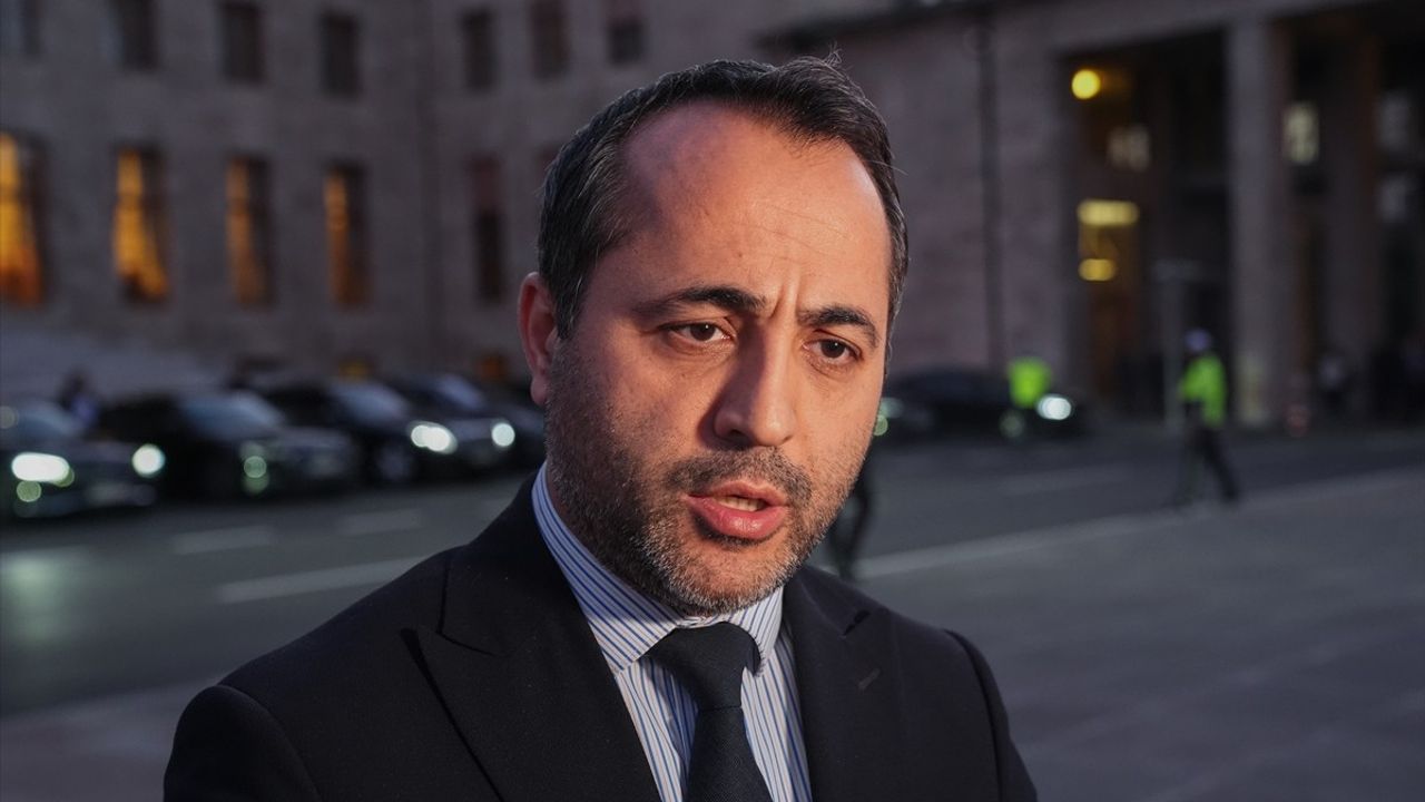 AK Parti Milletvekili Abdurrahman Babacan, Demokratik Gelişim Enstitüsü'nün 'Çatışmasızlık' Çalıştayına Katılacak