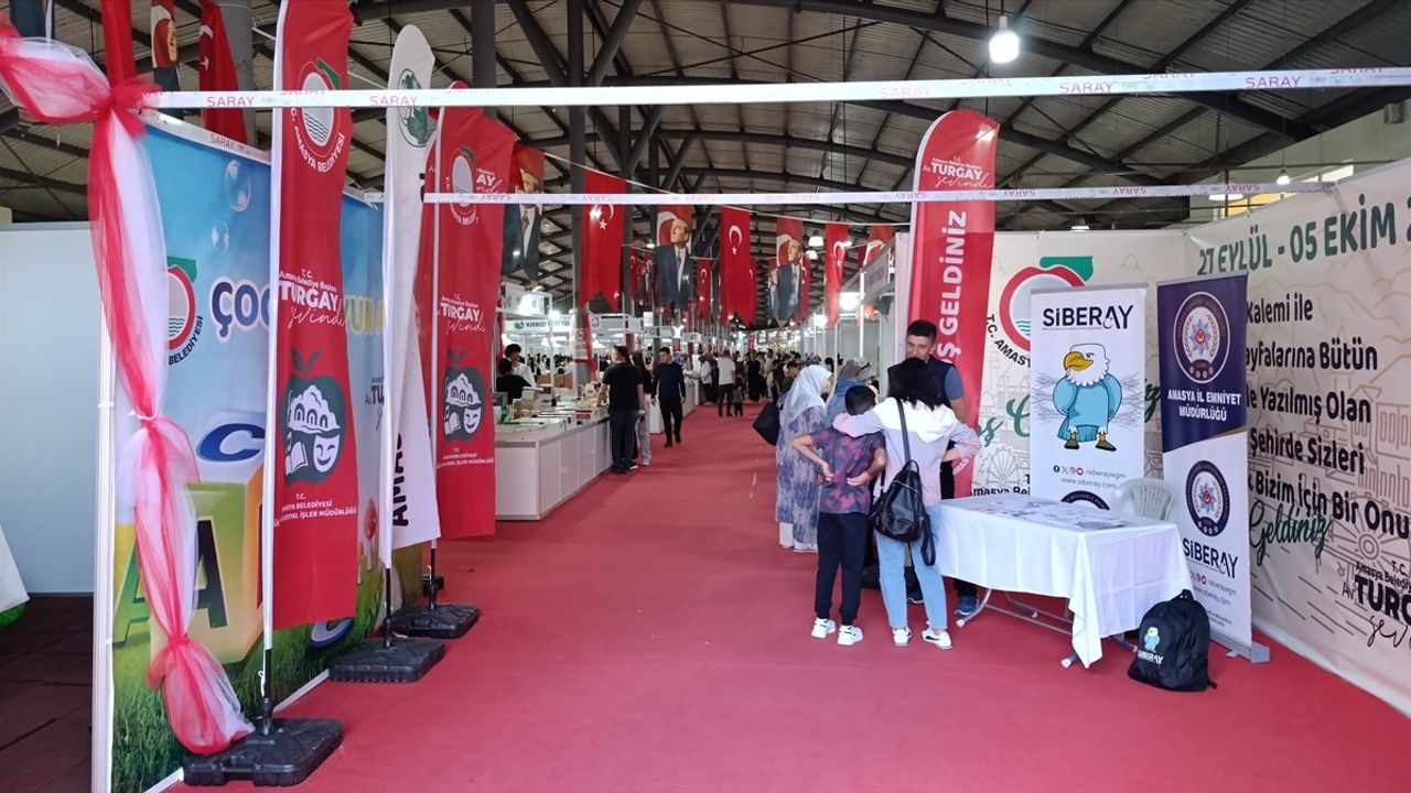 Amasya'da İlk Kitap Fuarı Sona Erdi: 97 Yayınevi ve 87 Yazar Katıldı