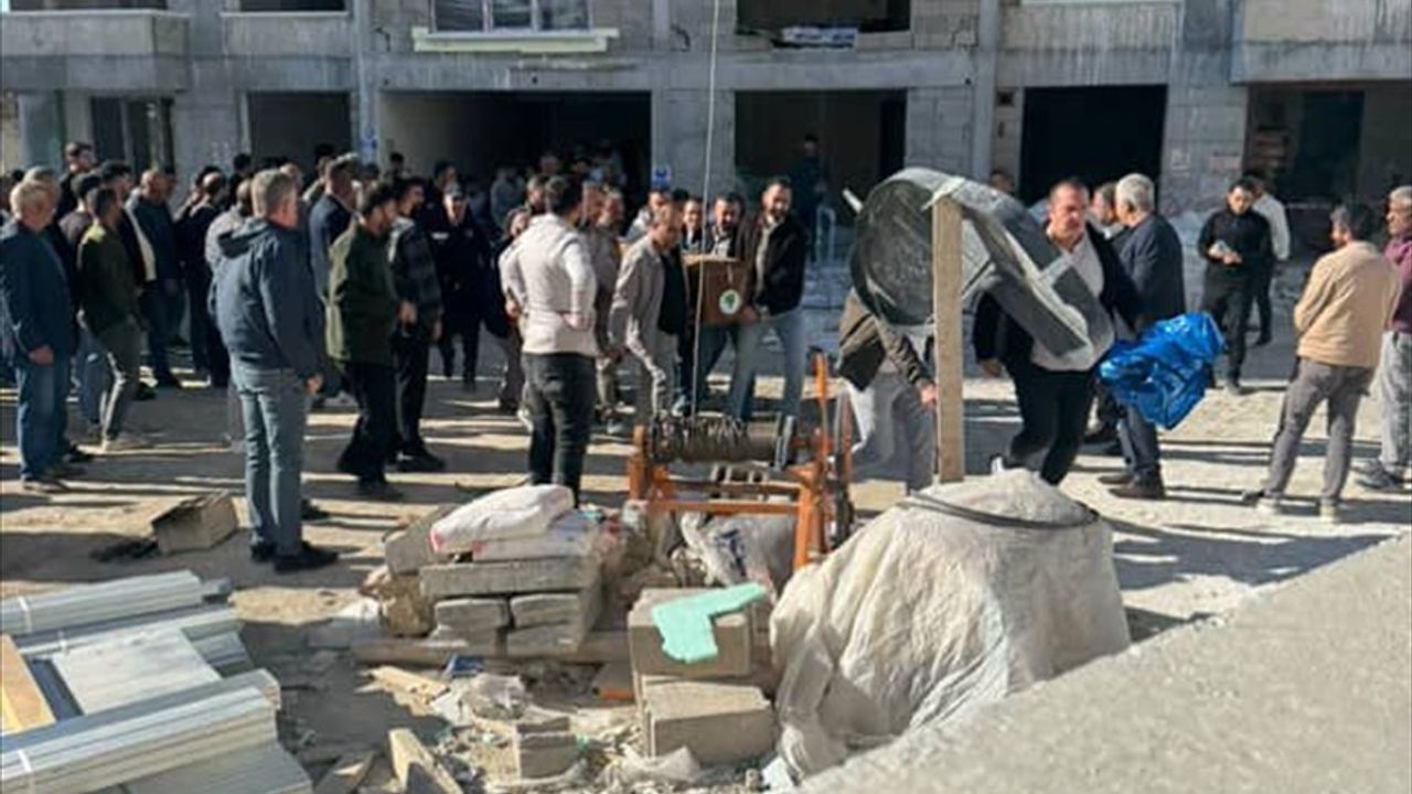 Ankara Mamak'ta yük asansörü kazası: 12'nci katta iki işçi hayatını kaybetti