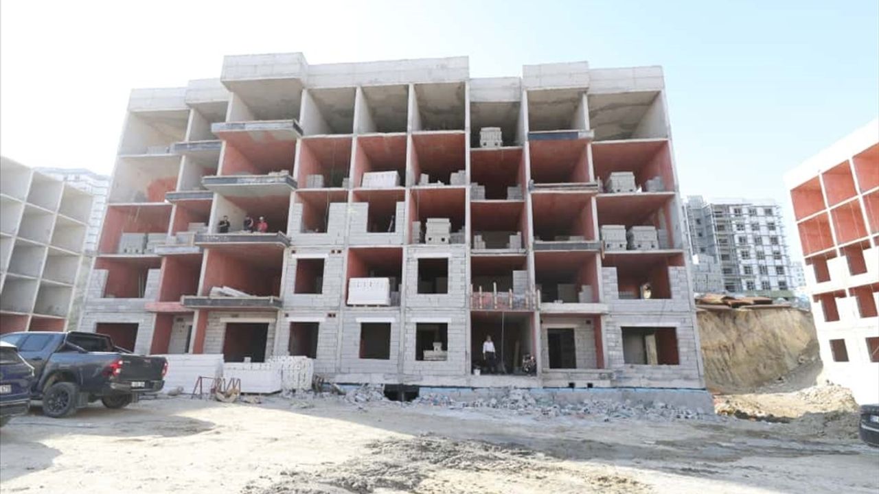 Antakya'da 2 bin 30 Afet Konutunun İnşası Devam Ediyor