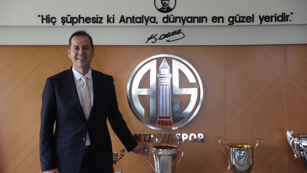 Antalyaspor Başkanı Rıza Perçin: Başakşehir maçında oyun ve puan tırmanışı hedefi