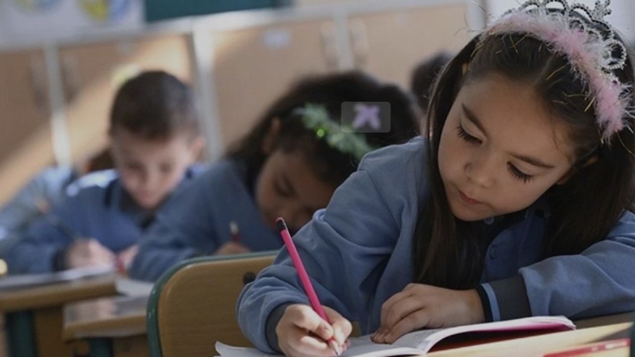 Ara Tatil Ne Zaman Başlıyor: Okullar Ne Zaman 9 Gün Kapanacak? İşte MEB 2025-2026 Kasım Ara Tatil Tarihleri