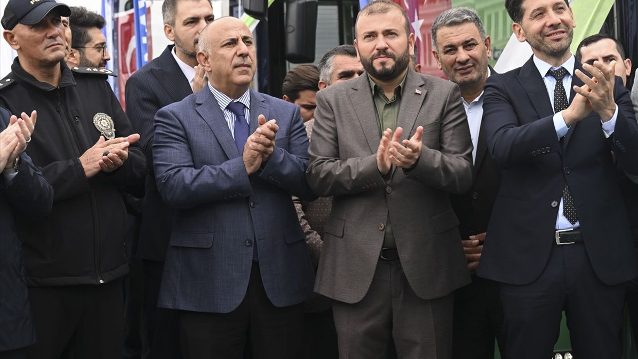 Arnavutköy Belediyesi yüzde 100 elektrikli yerli otobüsleri ücretsiz hizmete sundu