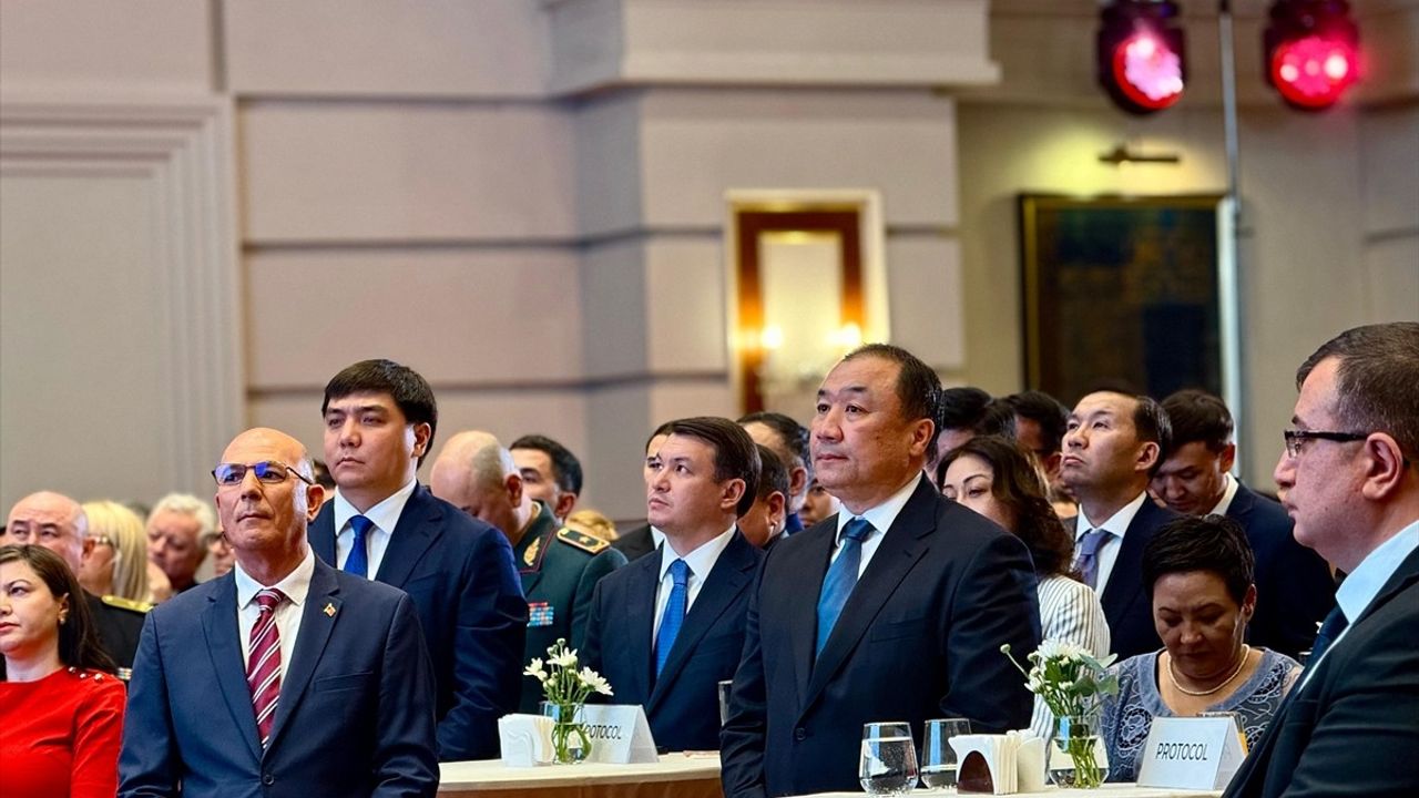 Astana'da Türkiye Cumhuriyeti'nin 102. yılı resepsiyonla kutlandı
