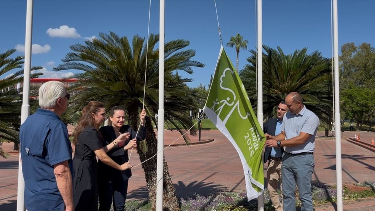 Atatürk Kültür Parkı'na 'Yeşil Bayrak' ödülü: Antalya'ya uluslararası tescil