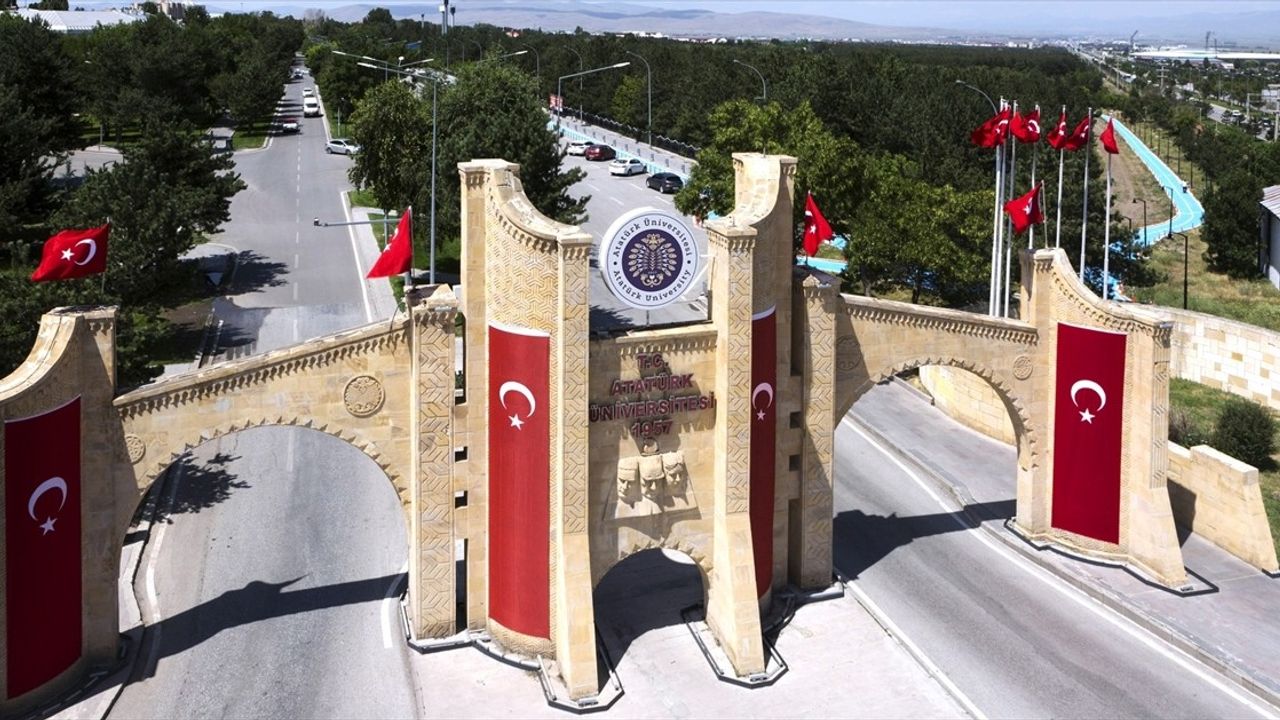 Atatürk Üniversitesi'nde sınavsız ikinci üniversite kayıtları sürüyor — Materyal ücreti ve kesin kayıtlar yarına kadar