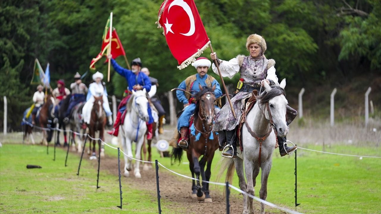 Atlı Okçuluk Güz Toyu İstanbul'da başladı — 47 sporcu 5 kategoride yarışacak