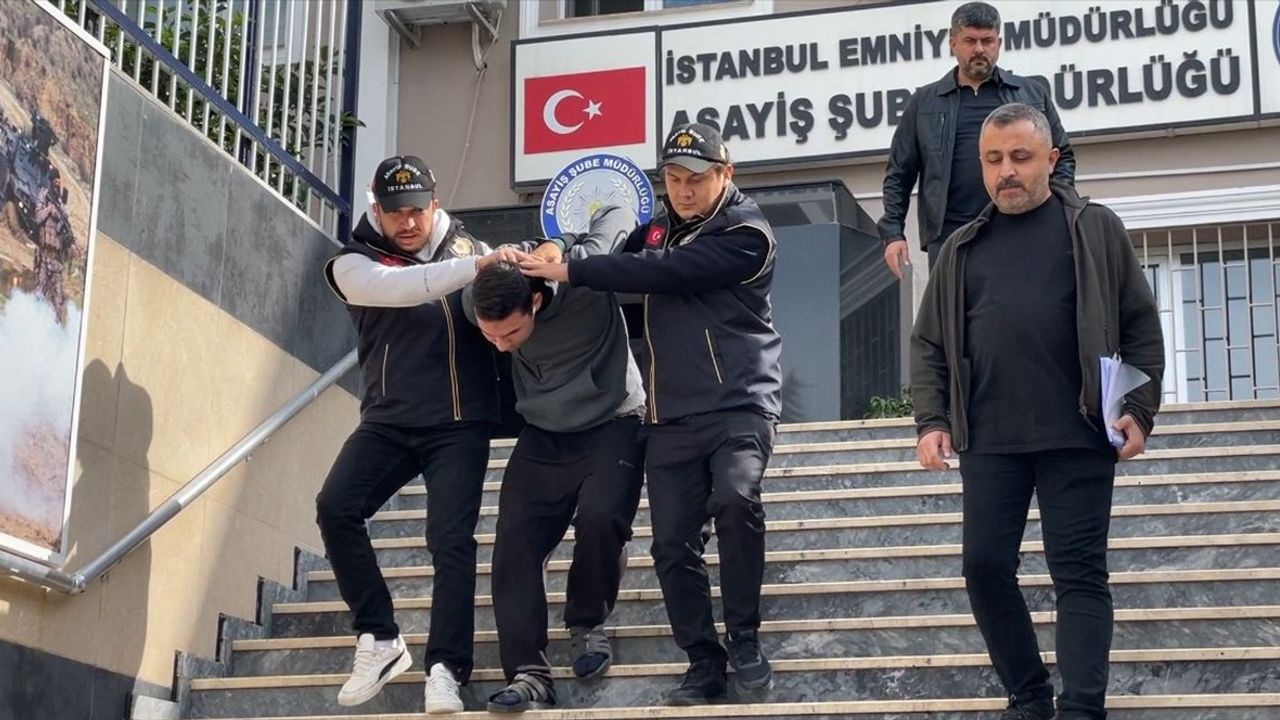Avcılar'da ağabeyini evinin önünde öldürmekle suçlanan şüpheli tutuklandı