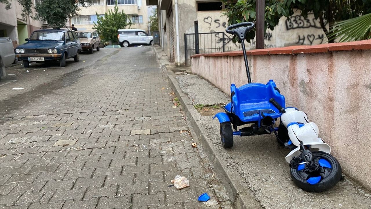 Aydın Kuyucak'ta torununu kurtaran kadın otomobilin altında kalarak yaşamını yitirdi
