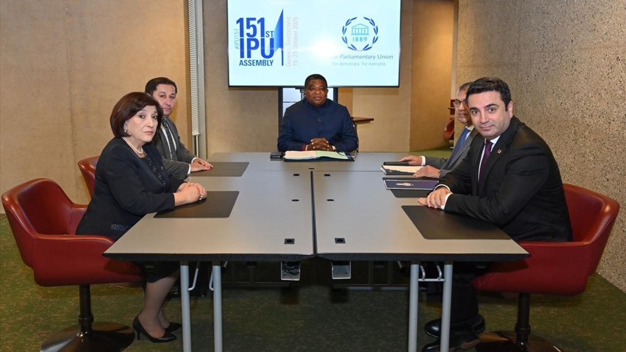 Azerbaycan ve Ermenistan Meclis Başkanları Cenevre'de Görüştü