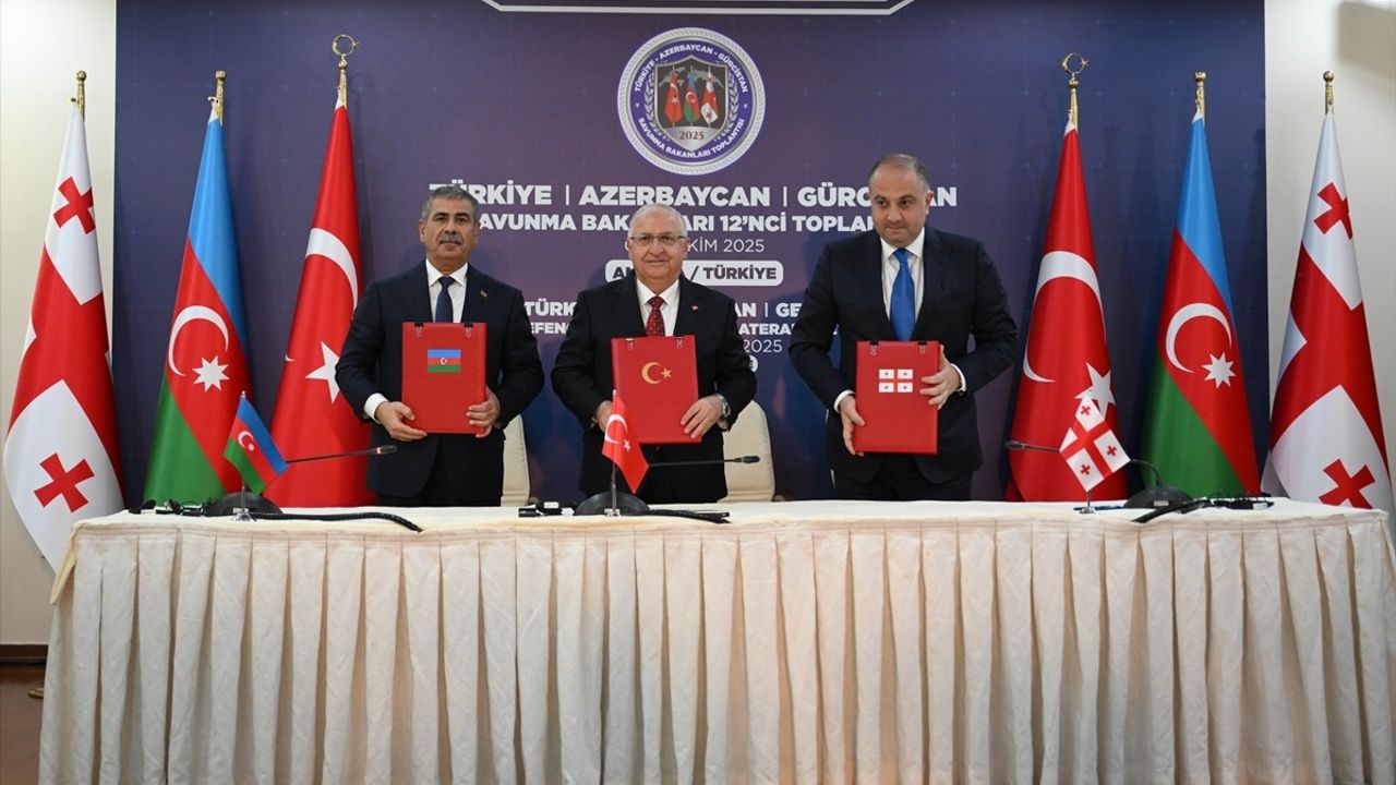 Bakan Güler: Türkiye, Azerbaycan ve Gürcistan İşbirliği Kafkasya'nın Barış ve İstikrarına Katkı Sağlıyor