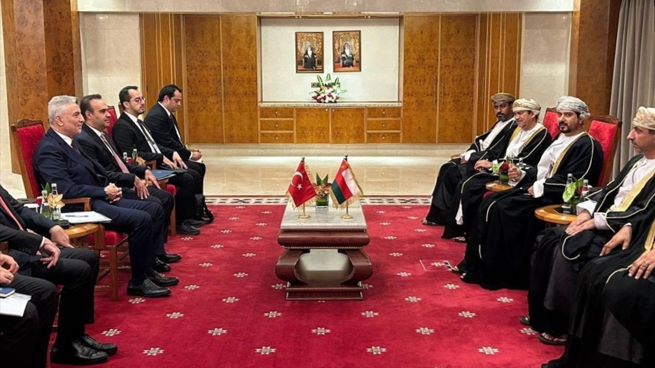 Bakan Kacır: Umman ile sanayi, teknoloji ve yenilik odaklı ortak yatırımları güçlendireceğiz