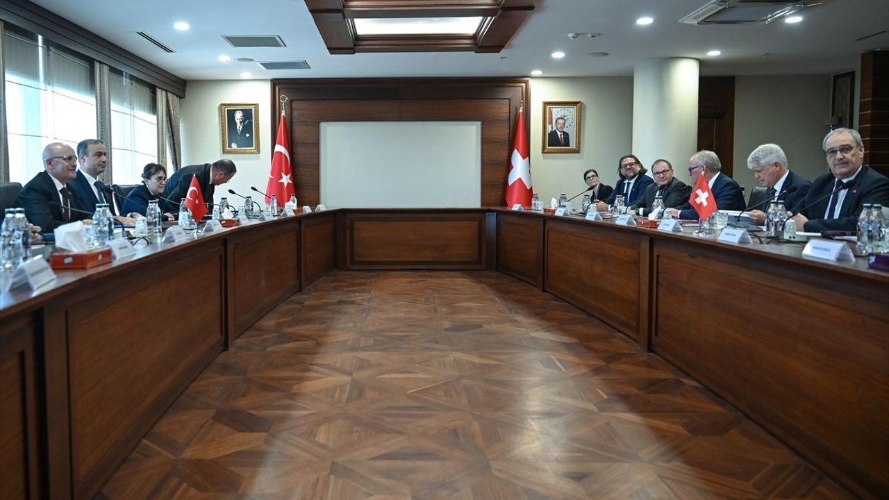 Bakan Şimşek ile İsviçre Başkan Yardımcısı Parmelin ekonomik işbirliğini görüştü