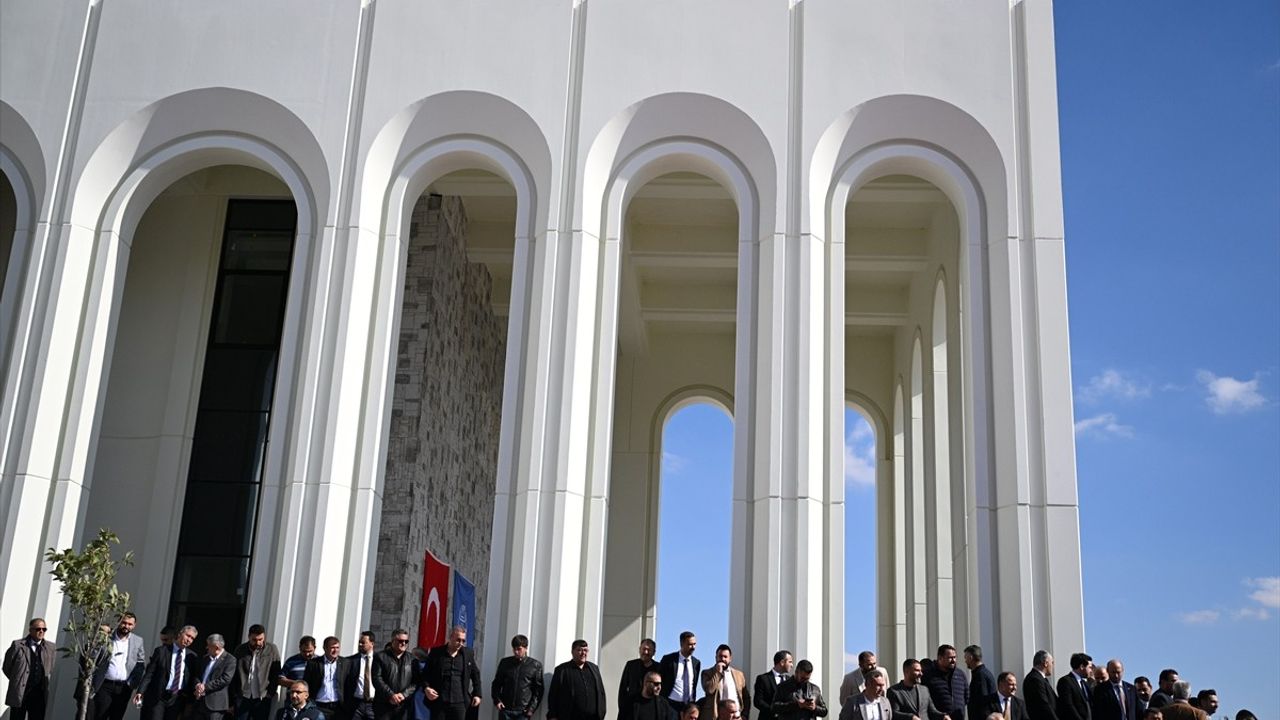 Bakan Tekin Hacıbektaş Horasan Erenleri Cemevi Külliyesi açılışında: "Gelecek kuşaklara kenetlenmiş bir Türk milleti için eğitim"