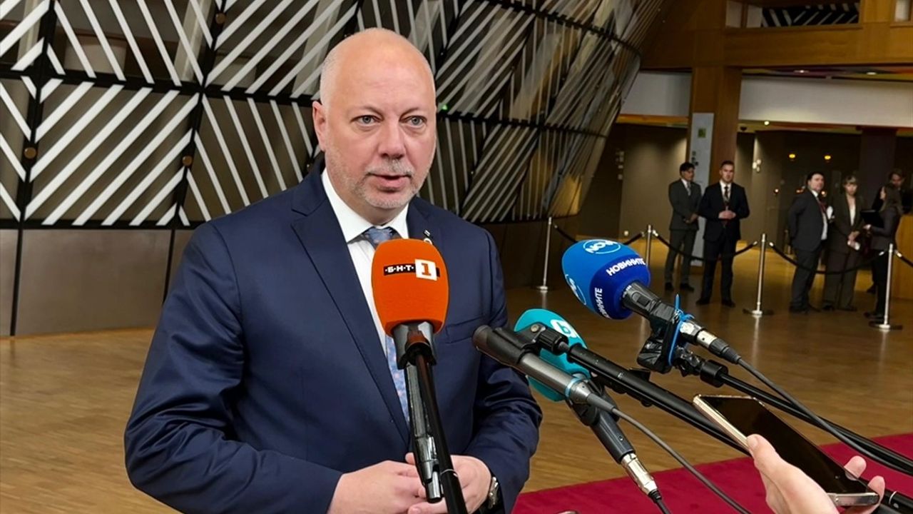 Başbakan Jelyazkov: Bulgaristan'ın doğal gaz tedariki güvence altında