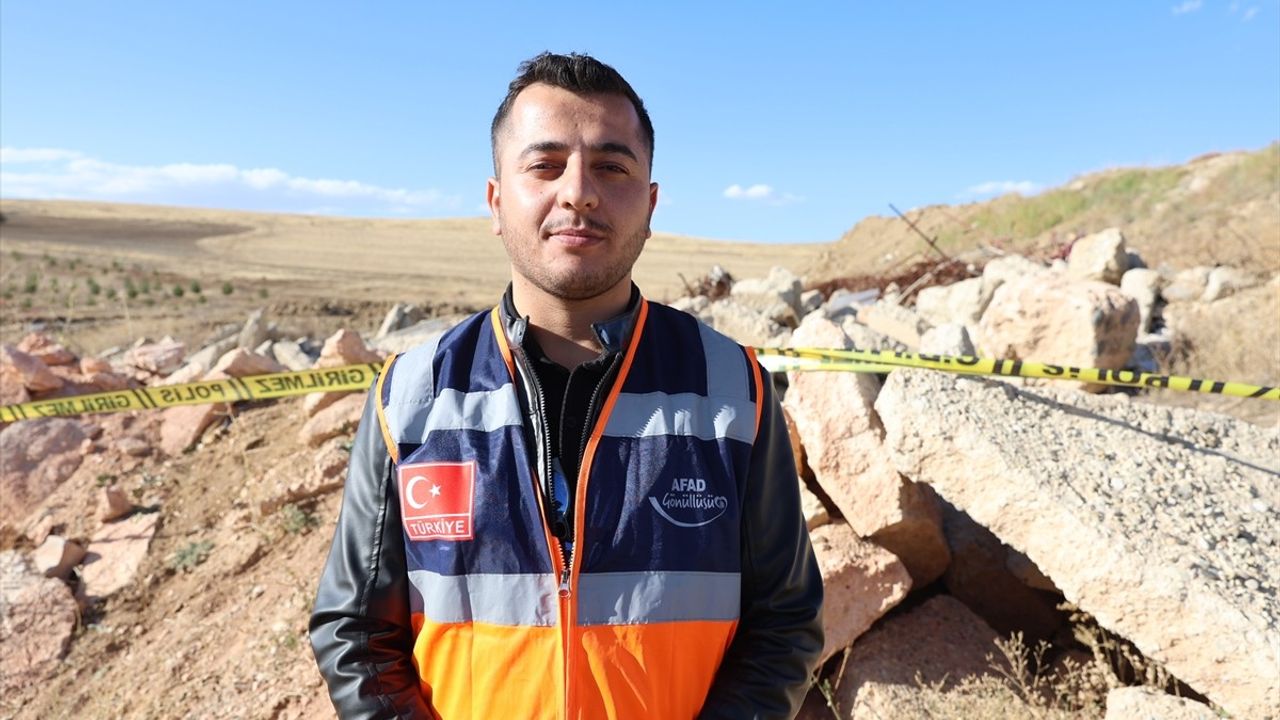 Bayburt'ta 6,9 büyüklüğe yönelik masa başı ve saha deprem tatbikatı