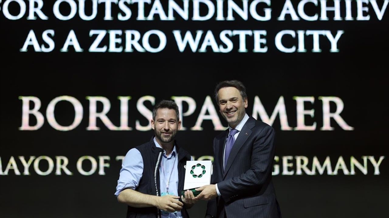 Bayraktar: Atık Yönetimi ve Enerji Dönüşümünde 2053 Net Sıfır Vizyonu