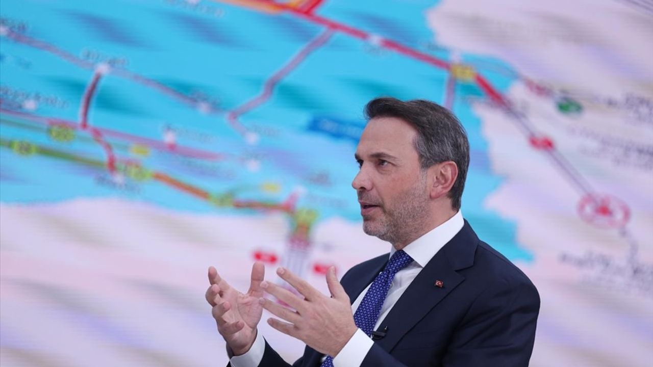 Bayraktar: Diyarbakır'da 4 sahada 24 sondaj yapılacak; Trakya'da gaz için benzer yöntem değerlendiriliyor