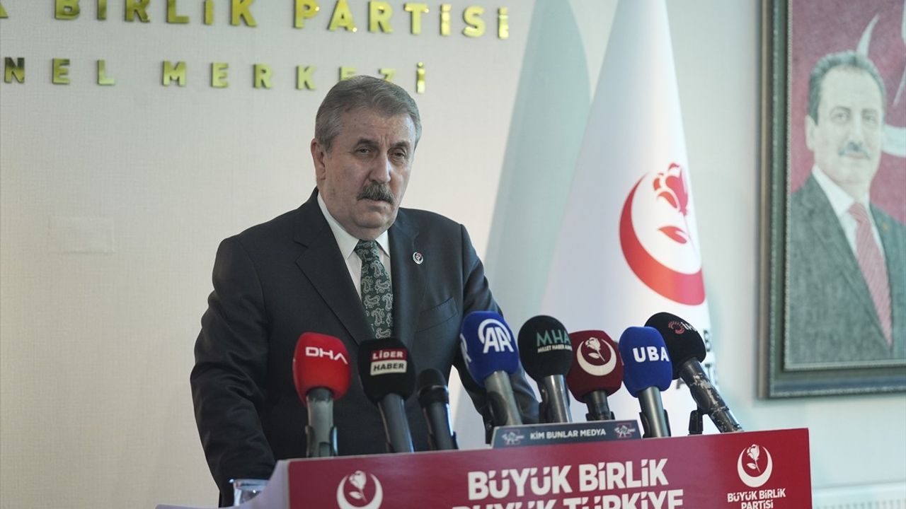 BBP Genel Başkanı Destici: Küresel Sumud Filosu müdahalesi ve tutuklu Türk vatandaşların serbest bırakılması talebi