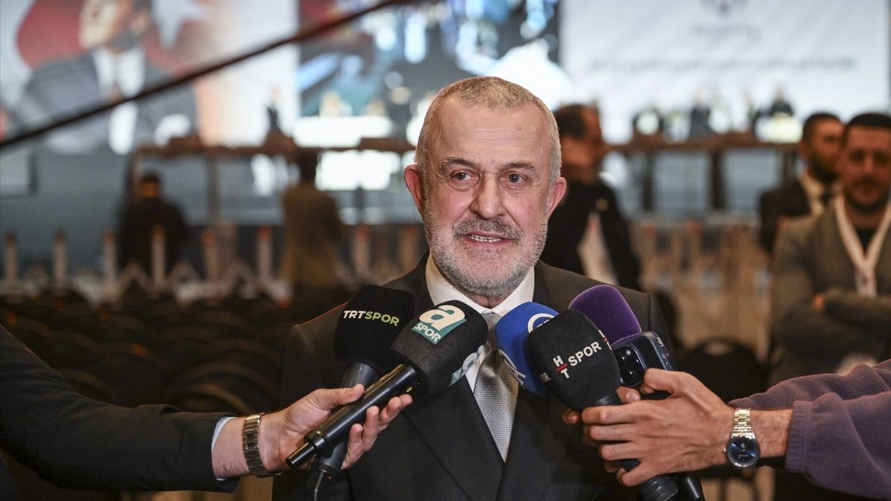 Beşiktaş'ta yeni divan kurulu başkanı Ahmet Ürkmezgil: 'Birlikte başarıya ulaşacağız'