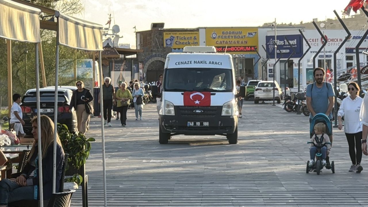 Bodrum'daki lastik bot batması soruşturmasında 10 zanlı tutuklandı