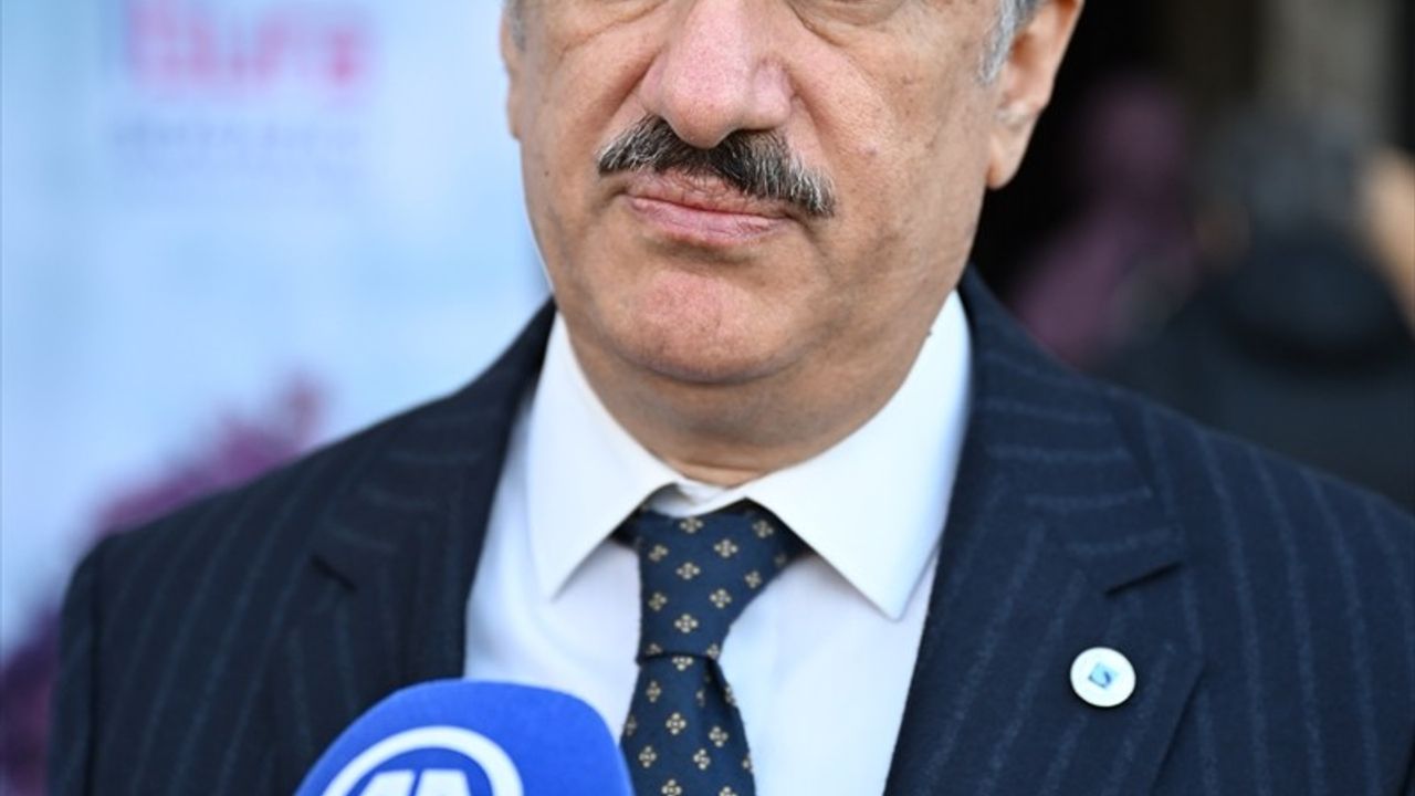 Boğaziçi Üniversitesi Rektörü Prof. Dr. Naci İnci: Mezunlara üniversiteyle bağlarını güçlendirme çağrısı