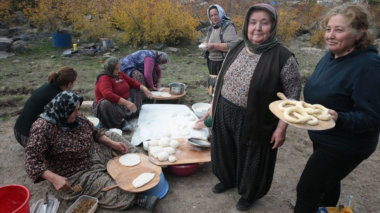 Bolu Kıbrıscık'ta kadınlar imeceyle 'kürül' geleneğini yaşatıyor