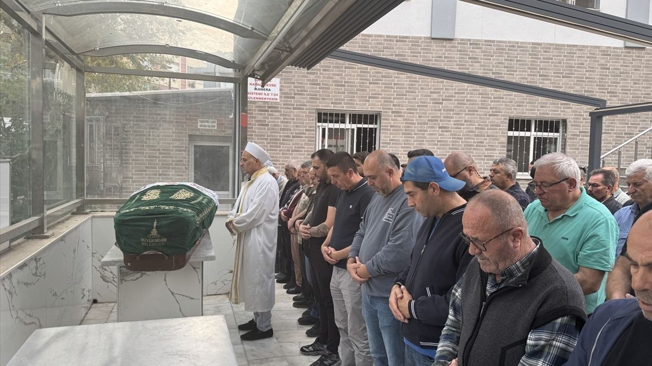 Bornova'da eşi tabancayla öldürüldüğü iddiasıyla gözaltına alınan koca tutuklandı