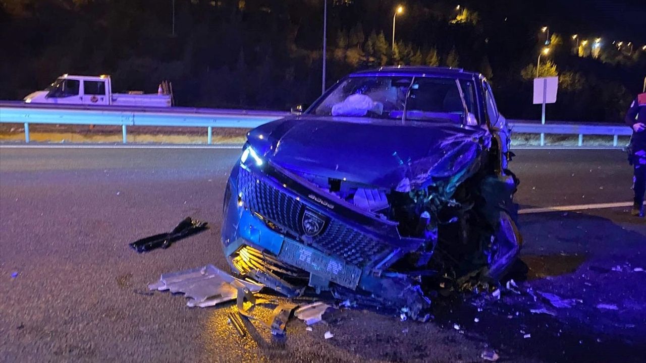 Bozüyük'te seyir halindeki sürücü kalp krizi geçirip kaza yaptı; Murat Tunçeli yaşamını yitirdi