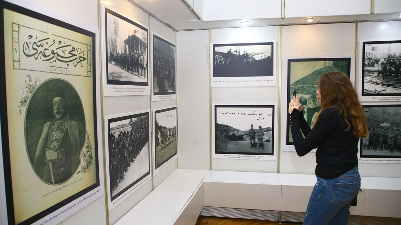 Çanakkale Savaşları Mobil Müzesi Bakü'de ziyarete açıldı