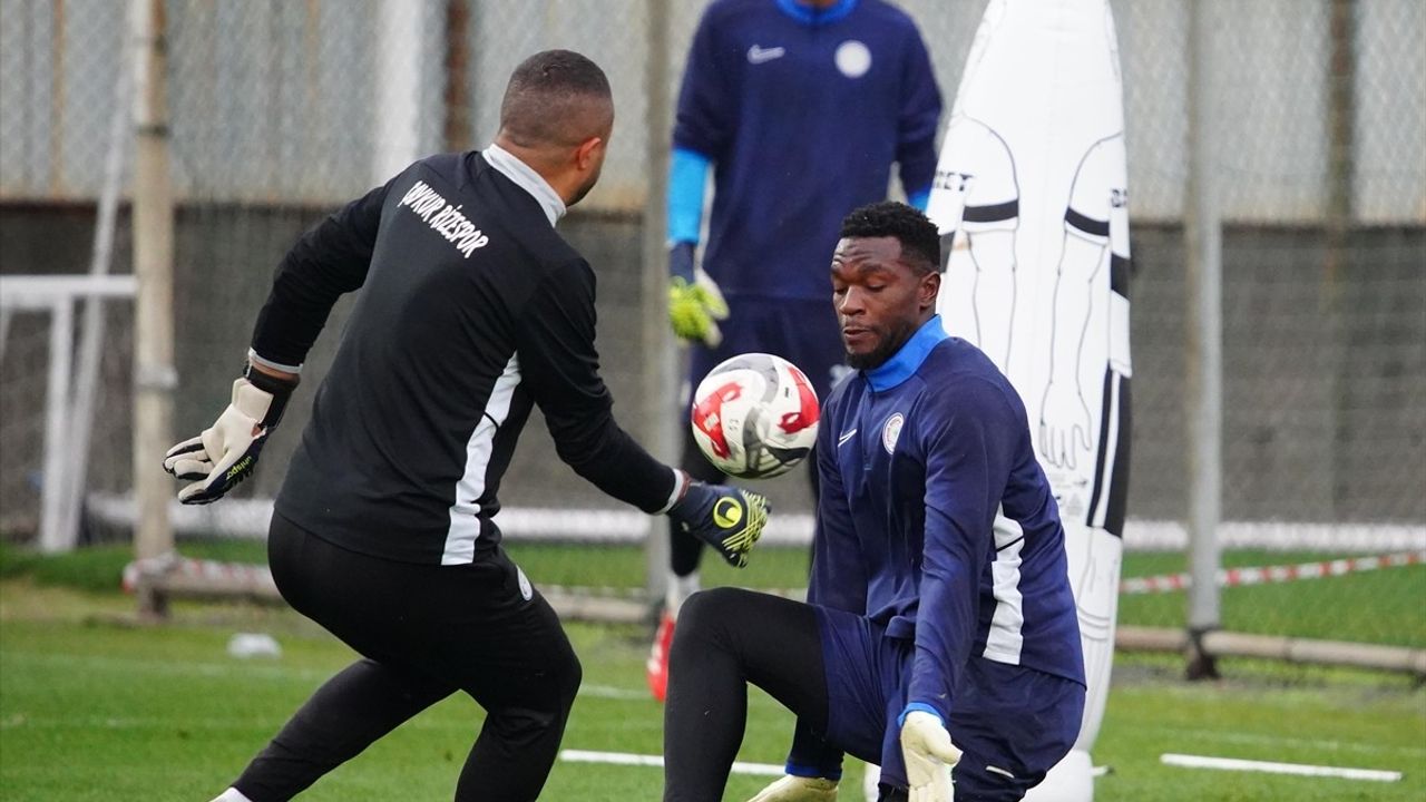 Çaykur Rizespor, 27 Ekim'deki Samsunspor Maçı İçin Hazırlıklara Başladı