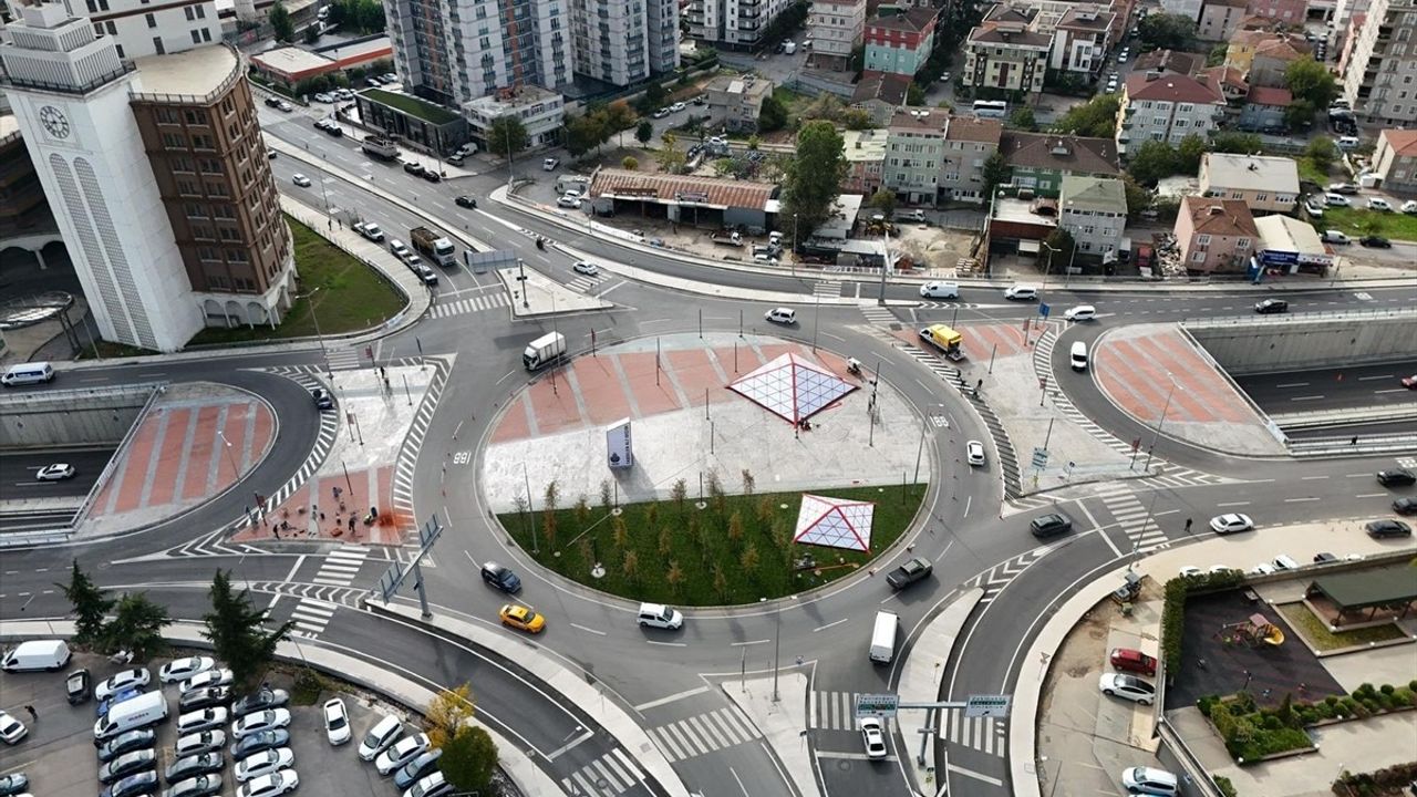 Çekmeköy'de Yenidoğan Kavşağı hizmete açıldı: Taşdelen Mahallesi–Şile Yolu trafiğine düzenleme