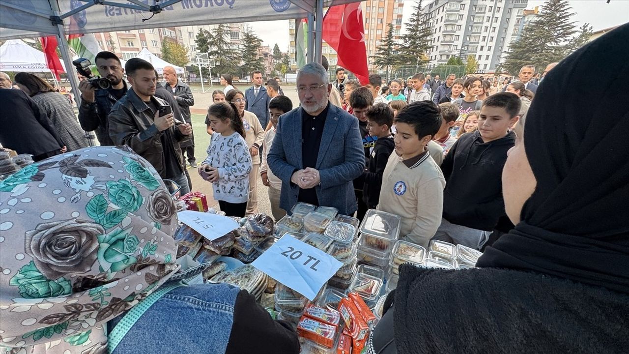 Çorum'da tüm okullarda Filistin halkı yararına kermesler düzenlendi