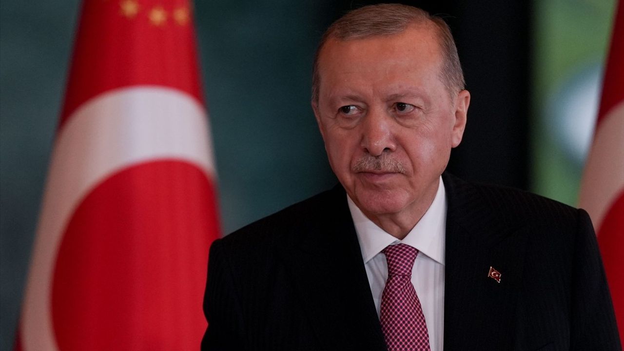 Cumhurbaşkanı Erdoğan, 29 Ekim Cumhuriyet Bayramı tebriklerini Cumhurbaşkanlığı Külliyesi'nde kabul etti