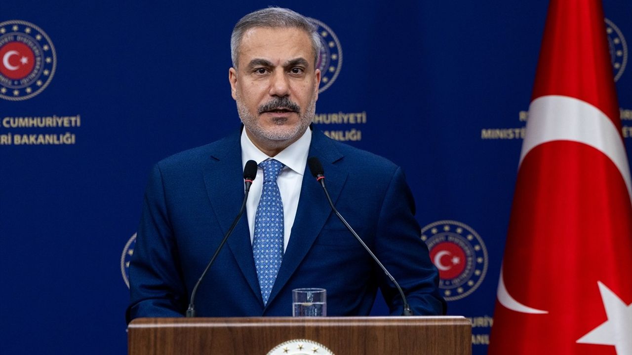 Dışişleri Bakanı Fidan: Türkiye Gazze'ye insani destek ve iki devletli çözüm taahhüdünü sürdürecek