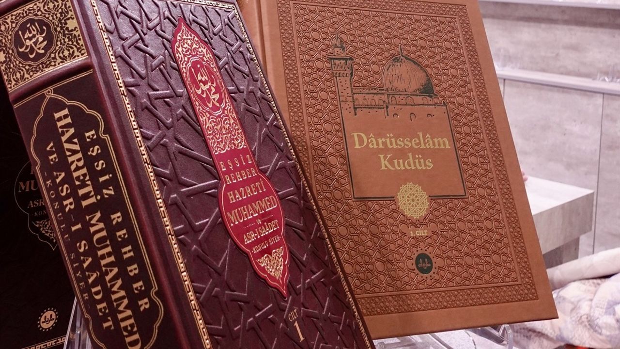 Diyanet ve TDV Yayınları Frankfurt Kitap Fuarı'nda Türkiye'nin düşünce birikimini tanıtıyor