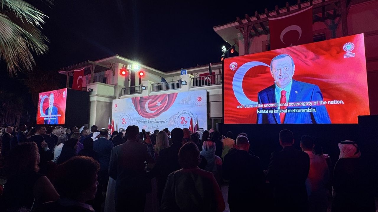 Doha'da 29 Ekim Resepsiyonu: Türkiye Cumhuriyeti'nin 102. Yılı Diplomatik Törenle Kutlandı