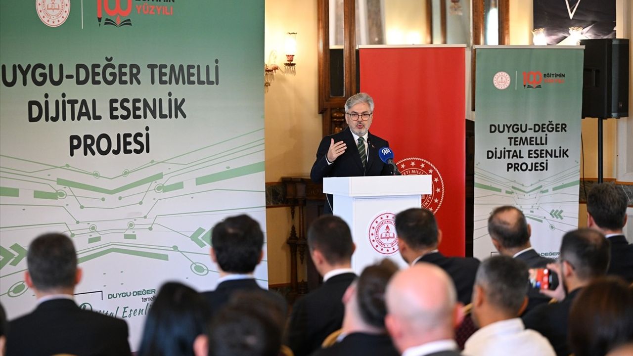 Duygu-Değer Temelli Dijital Esenlik Projesi 3. Çalıştayı Üsküdar'da düzenlendi