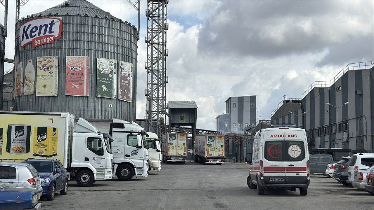 Edirne Havsa'da yağ fabrikasında küspe sıkıştırma makinesinde patlama: Yangın söndürüldü