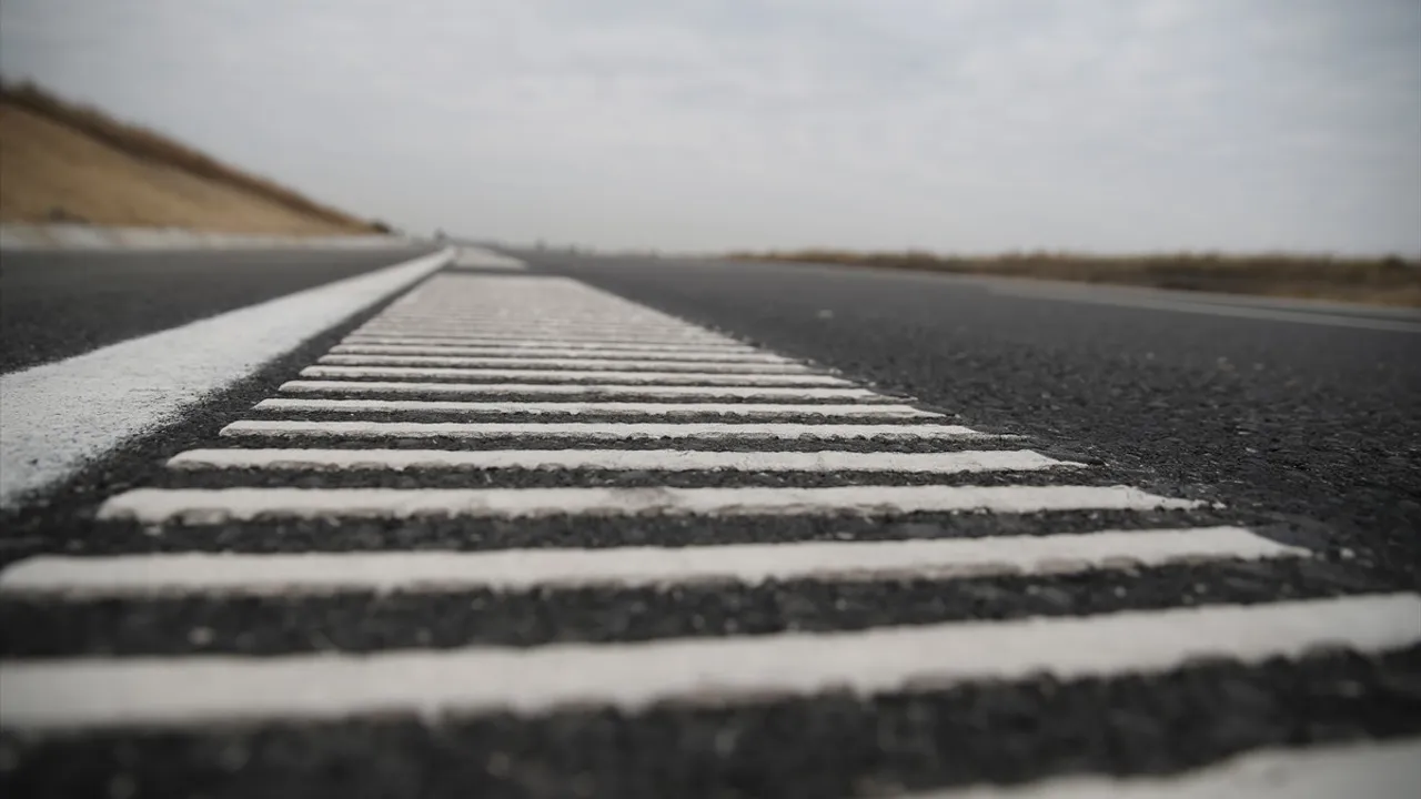 Edirne-Kırklareli kara yolunda 'melodili yol' uygulaması: Mehter Marşı eşliğinde seyahat