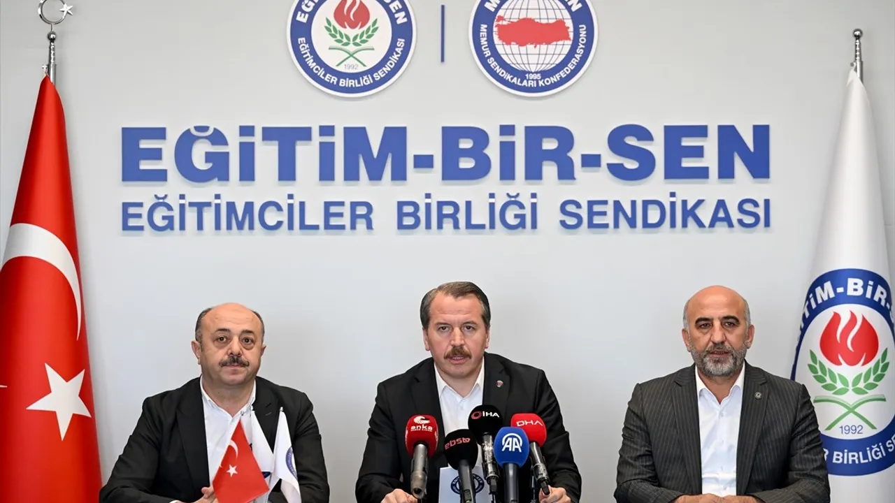 Eğitim-Bir-Sen Başkanı Ali Yalçın: Zorunlu eğitim 12 yıldan 11 yıla esnetilebilir